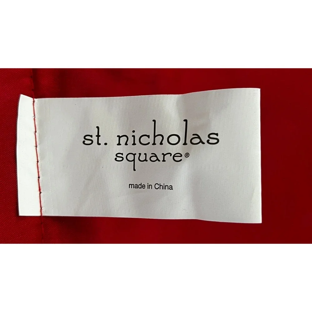 St Nicholas Square Christmas Table Runner Warm Wishes Red Truck Snowman 13x35